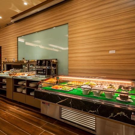 Fu Hsiang Hotel Yilan Екстер'єр фото