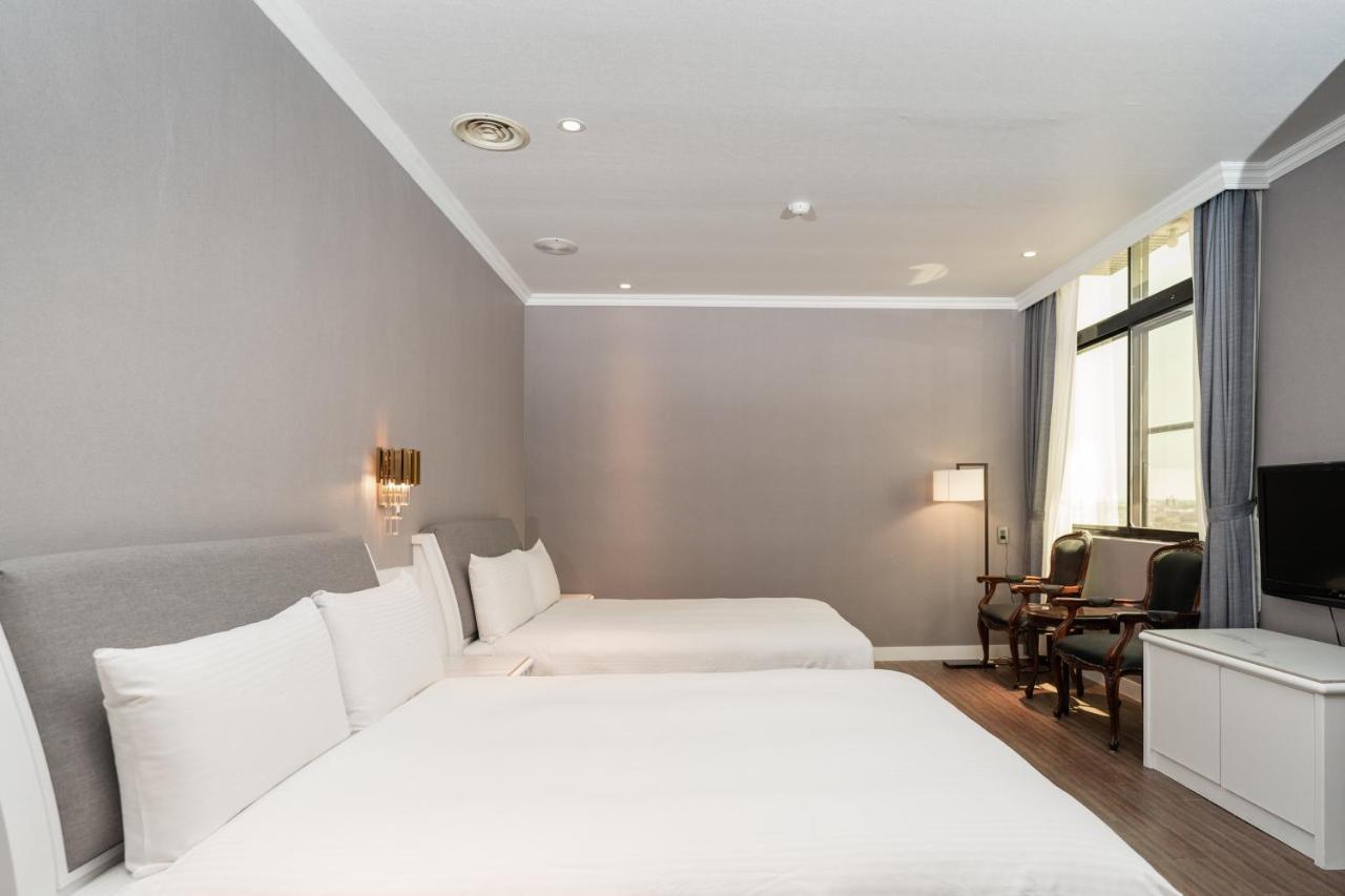 Fu Hsiang Hotel Yilan Екстер'єр фото