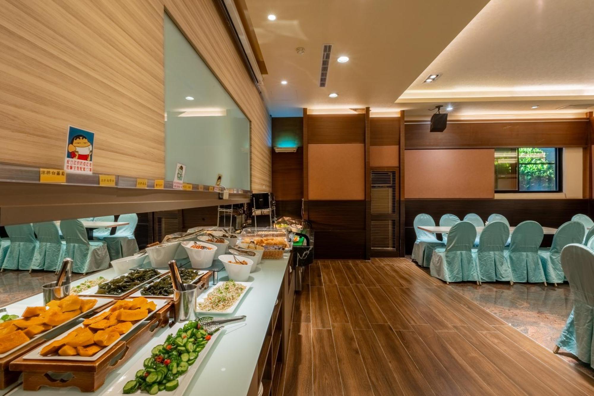 Fu Hsiang Hotel Yilan Екстер'єр фото